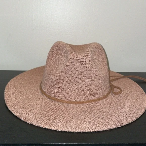 NWT Francesca’s Wide Brim Hat.  Leather braided hat band. - Picture 4 of 9